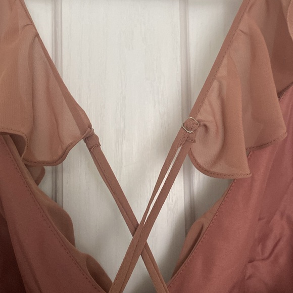 NWT Revelry Valerie Chiffon Faux Wrap Dress
size: 12
color: Desert Rose - 945 - Picture 16 of 16